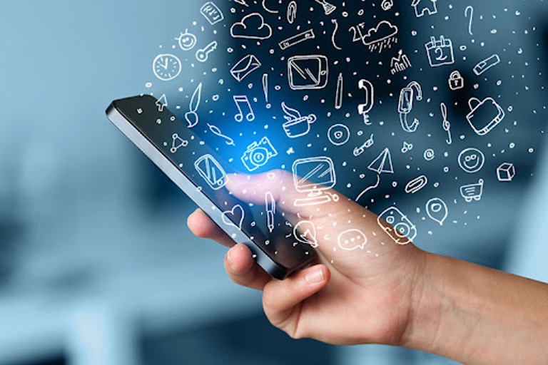 Aplikasi Mobile: Inovasi di Ujung Jari yang Mengubah Kehidupan Modern Perusahaan IOT Indonesia